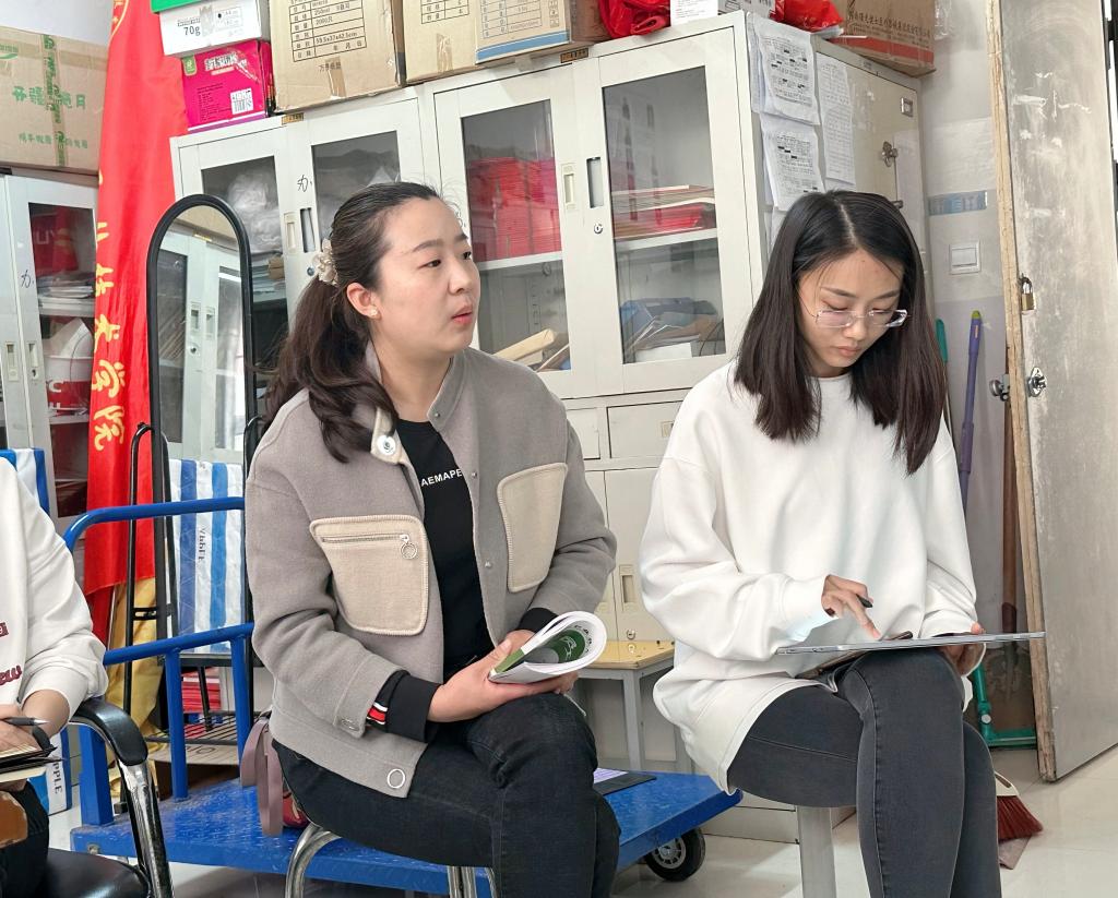谈球吧体育app下载