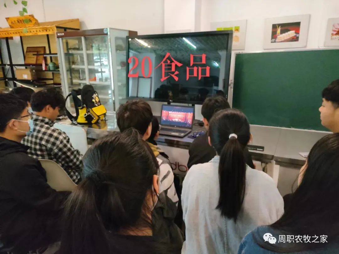 谈球吧体育app下载