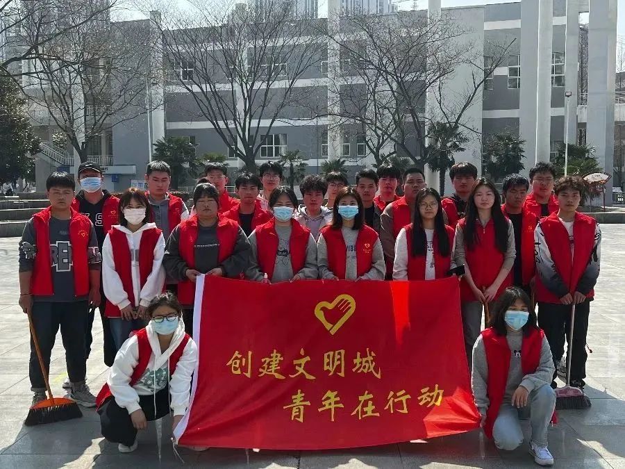 谈球吧体育app下载