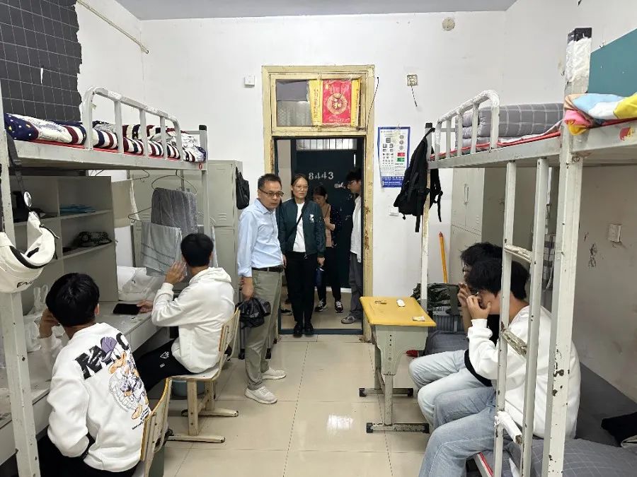 谈球吧体育app下载