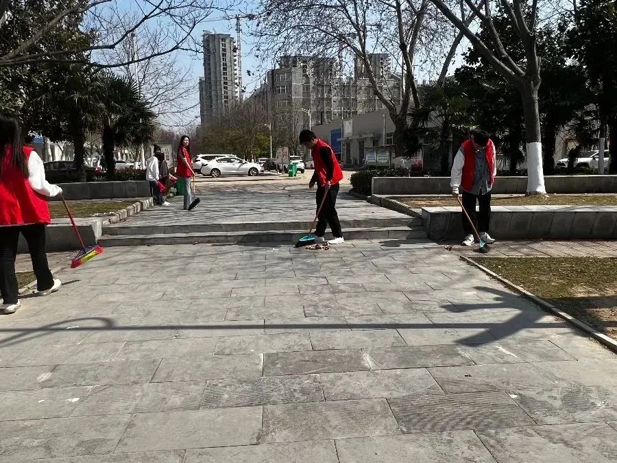 谈球吧体育app下载