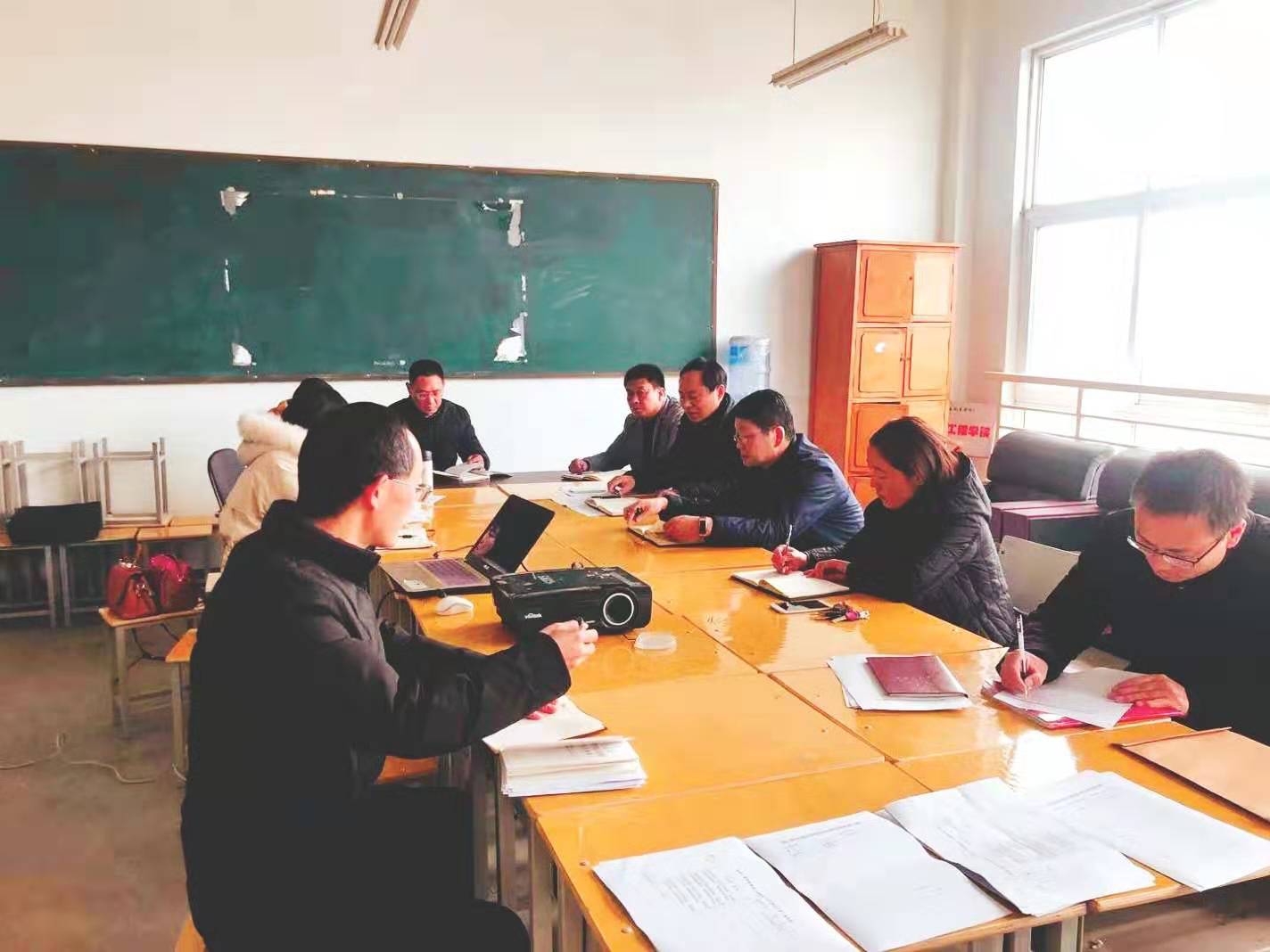 谈球吧体育app下载