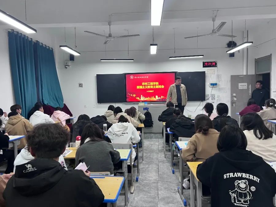 谈球吧体育app下载