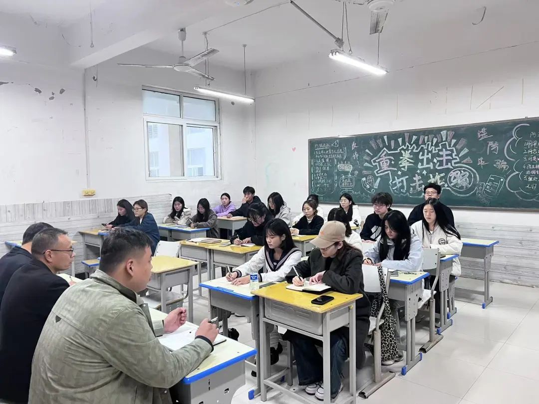 谈球吧体育app下载