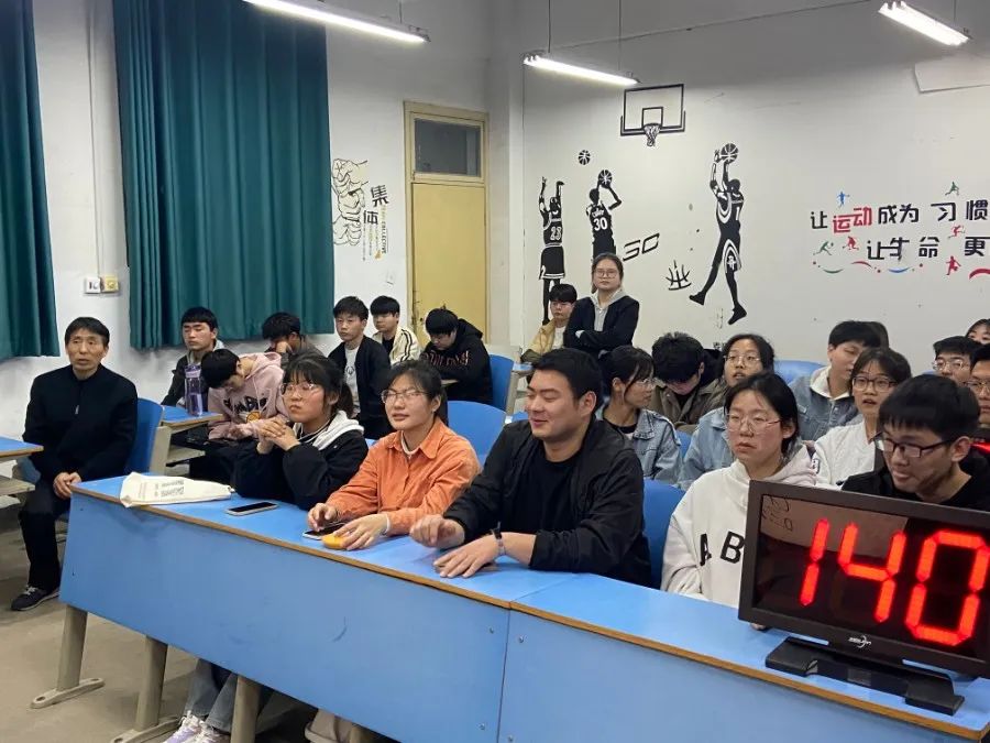 谈球吧体育app下载