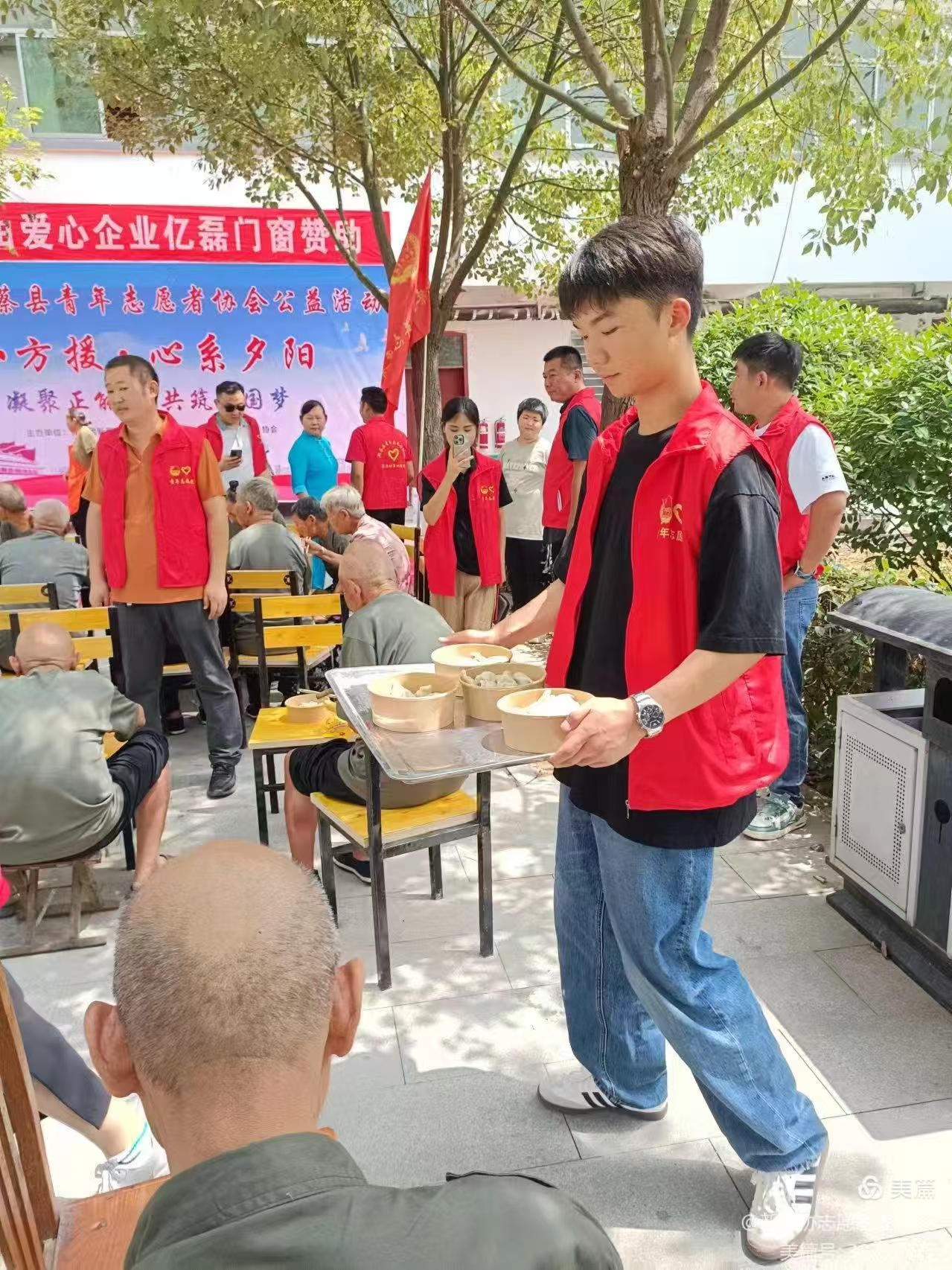 谈球吧体育app下载