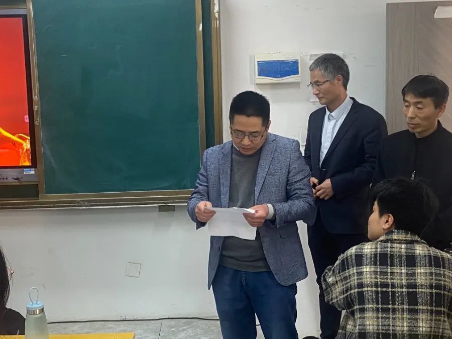 谈球吧体育app下载