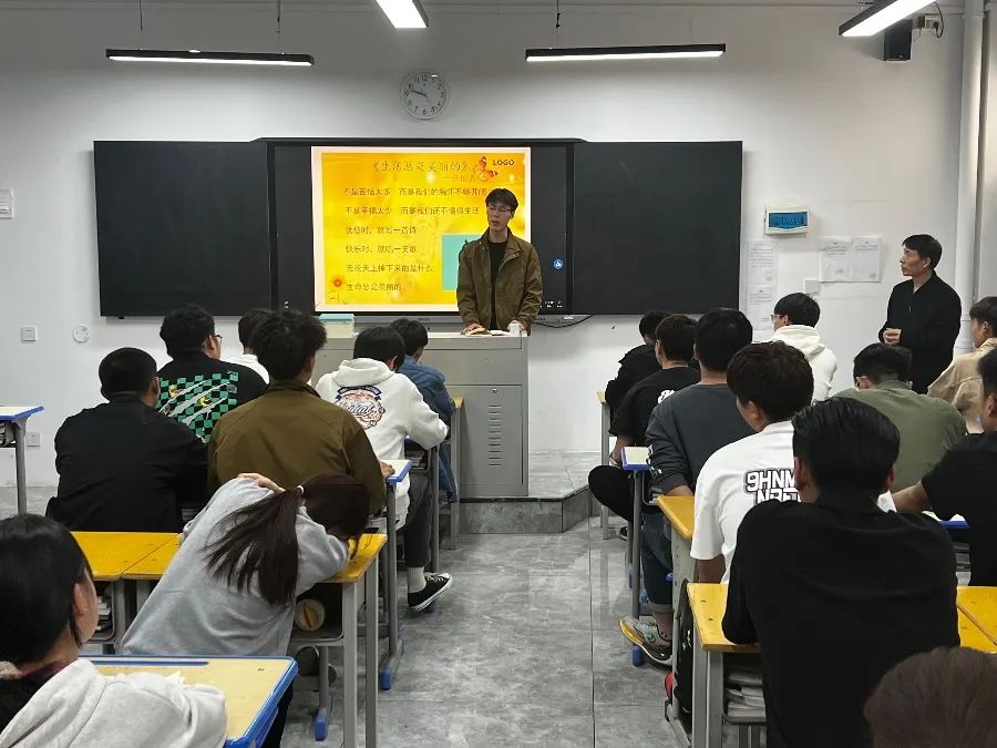谈球吧体育app下载