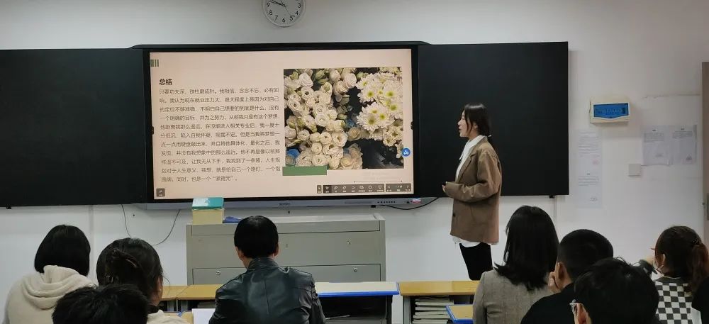 谈球吧体育app下载