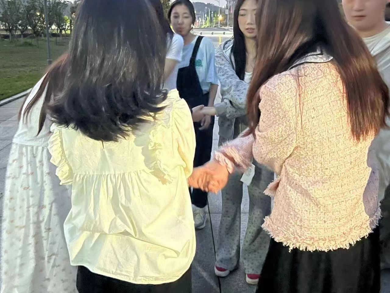 谈球吧体育app下载
