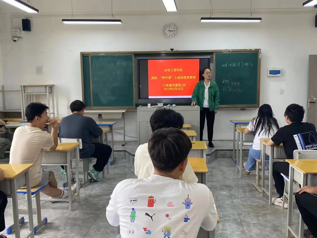 谈球吧体育app下载