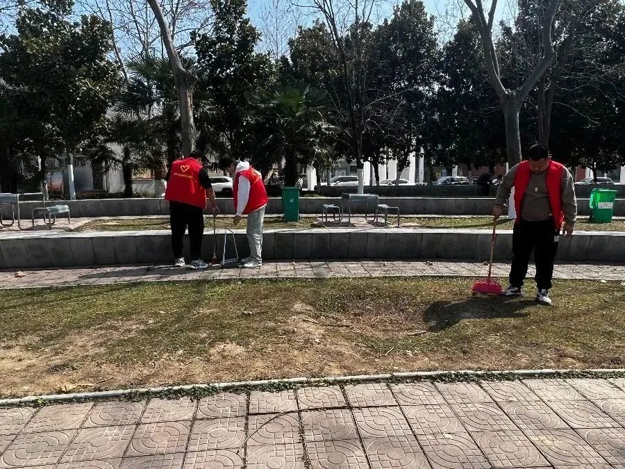 谈球吧体育app下载
