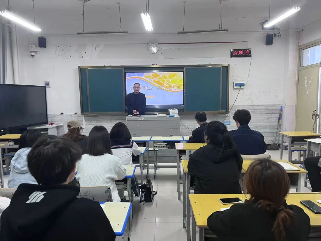 谈球吧体育app下载